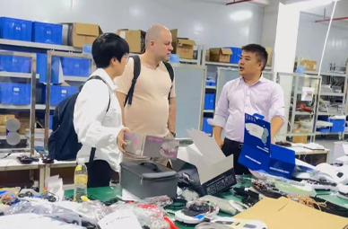 cleaning robot manufacturer
