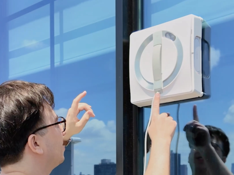 Why Do Window Cleaning Robots Fall? The Ultimate Safety & Prevention Guide